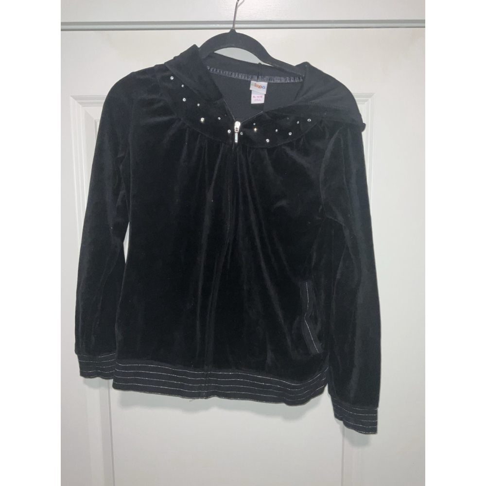 CIRCO Girls Zip Hoodie Jeweled Accents Black Velour Jacket Size 14/16